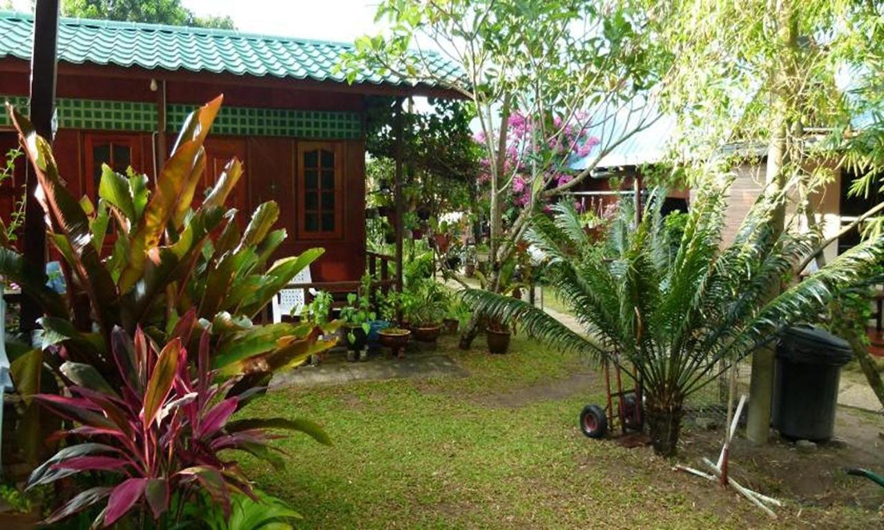 欢呼木屋 Kampong Juara 外观 照片